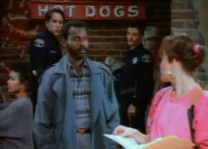 Hot dogs! Get'cher hot dogs here!