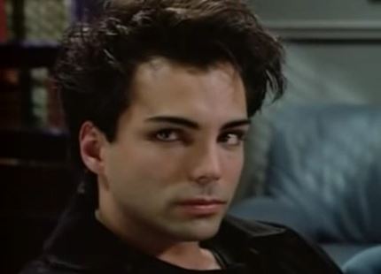 "I have the same makeup guy as Jacob from Lost."